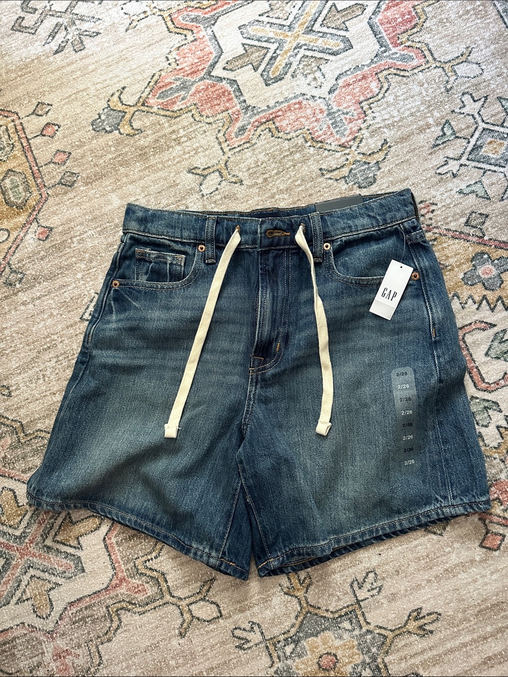 Gap super soft drawstring midi short